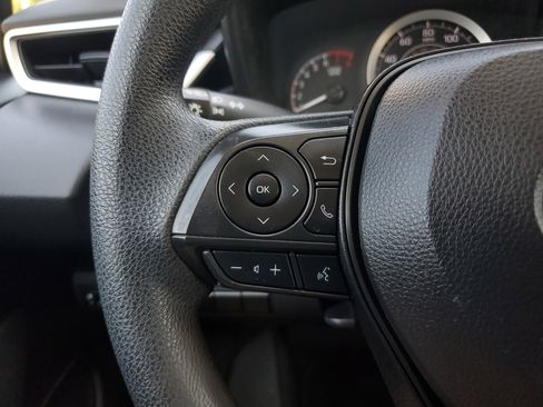 Certified 2022 Toyota Corolla LE FWD image 19