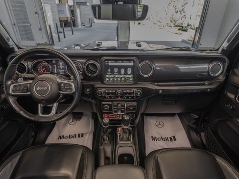 Used 2022 Jeep Wrangler Unlimited Rubicon w/ Trailer Tow Package image 8