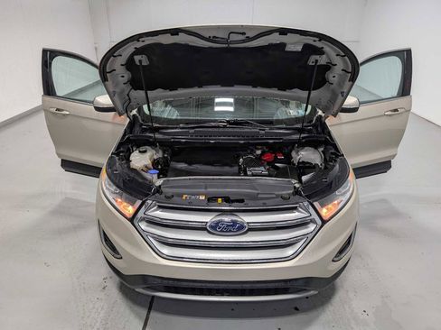 Used 2018 Ford Edge SEL AWD/4WD image 13