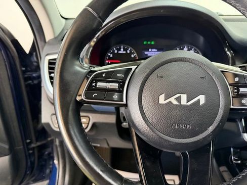 Used 2023 Kia Seltos S w/ Navigation Package FWD image 23