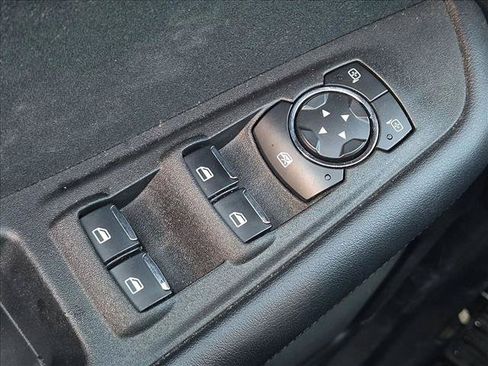 Used 2019 Ford Edge SE w/ SE Fleet Driver's Package FWD image 14
