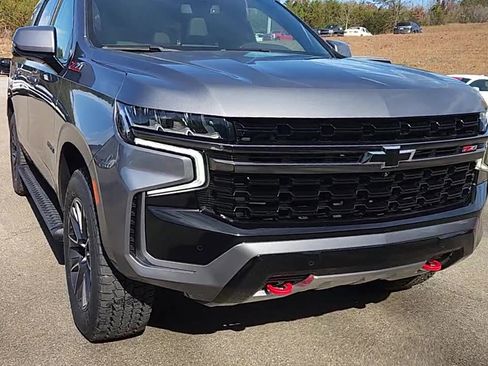 Used 2021 Chevrolet Tahoe Z71 w/ Z71 Signature Package image 2