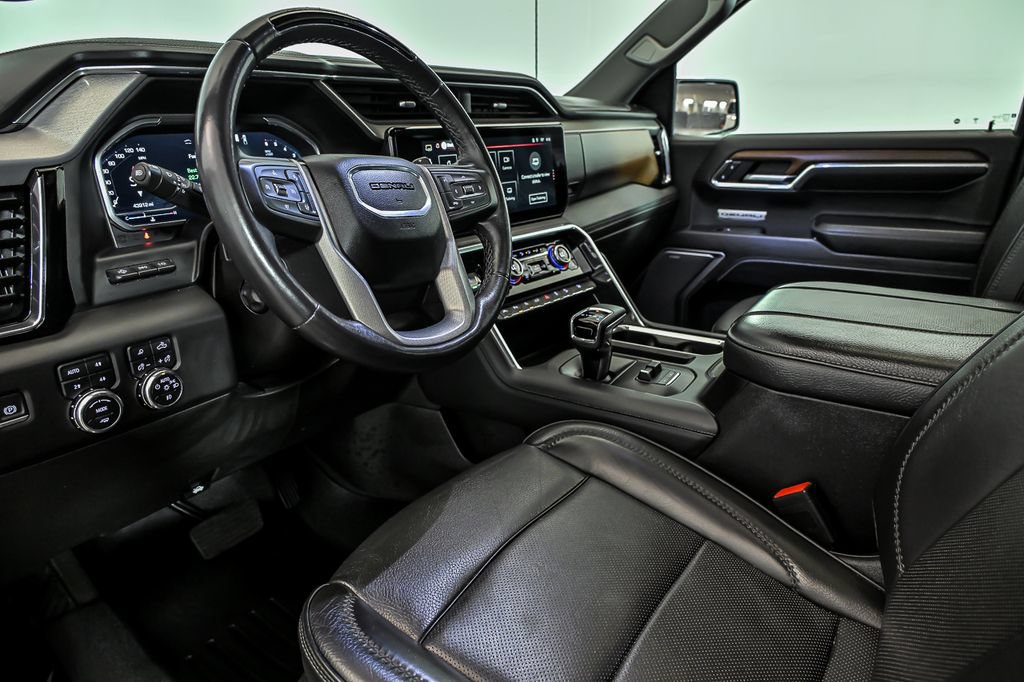 Used 2023 GMC Sierra 1500 Denali AWD/4WD image 12