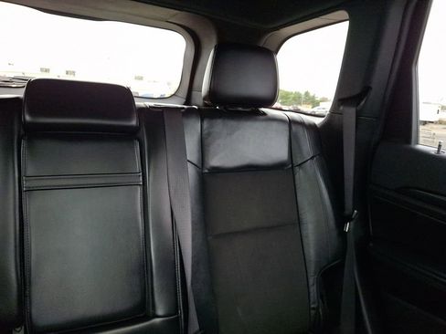 Used 2022 Jeep Grand Cherokee Laredo X image 21