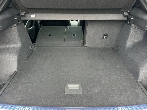 Used 2025 Audi Q3 2.0T Premium w/ Convenience Package image 14