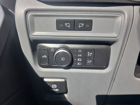 Certified 2022 Ford F150 XLT w/ XTR Package image 30