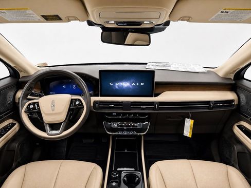 Used 2024 Lincoln Corsair Grand Touring w/ Rear Removable Package Tray AWD/4WD image 19