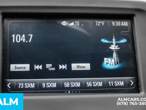Used 2018 Chevrolet Equinox LT FWD image 34