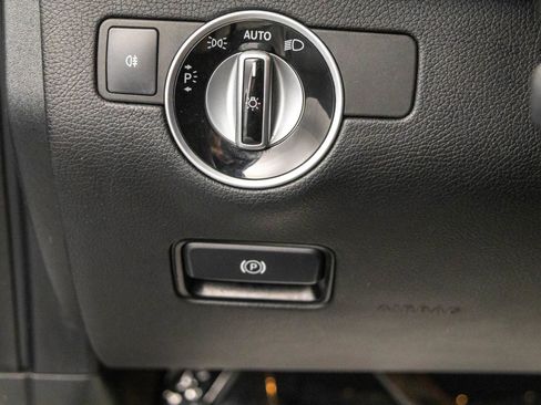 Used 2018 Mercedes-Benz GLS 450 4MATIC image 17