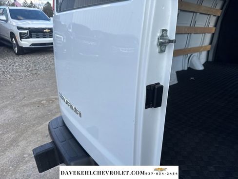 Used 2024 GMC Savana 2500 Work Van w/ Driver Convenience Package image 23