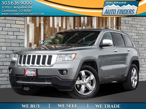 Used 2013 Jeep Grand Cherokee Overland w/ Advance Technology Group image 1