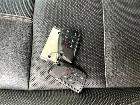 Used 2024 Chevrolet Tahoe RST w/ Luxury Package image 37