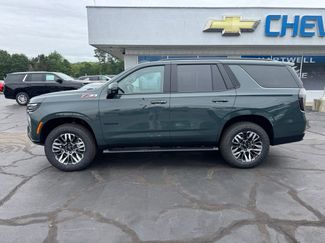 New 2026 Chevrolet Tahoe Z71 w/ Z71 Off-Road Package AWD/4WD video 2