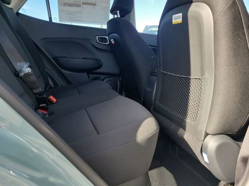 New 2026 Hyundai Venue SE image 18