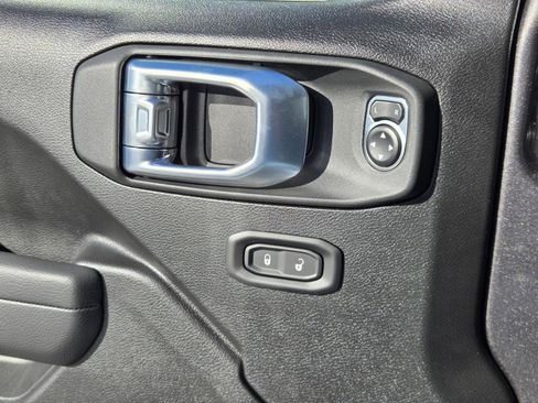 New 2026 Jeep Gladiator Sport image 23