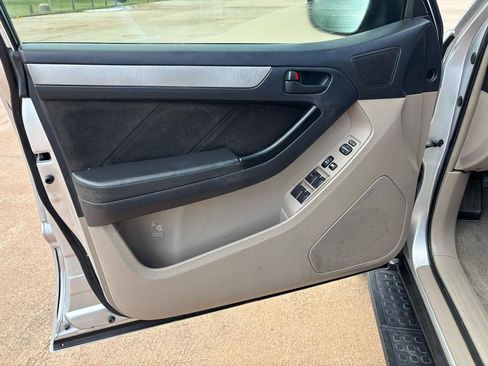 Used 2008 Toyota 4Runner Sport RWD image 12