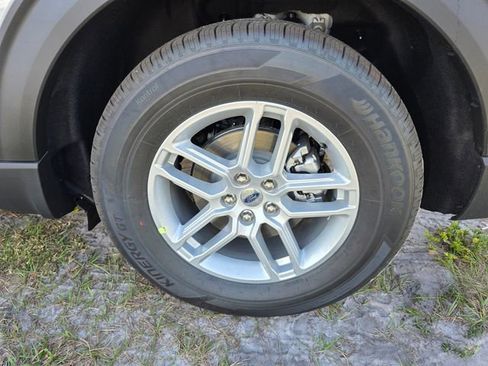 New 2026 Ford Explorer Active image 24