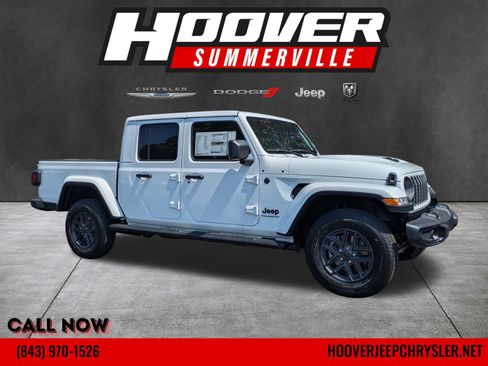 New 2025 Jeep Gladiator Sport image 1