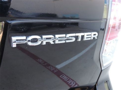 Used 2018 Subaru Forester 2.5i Touring w/ Popular Package #3B image 11