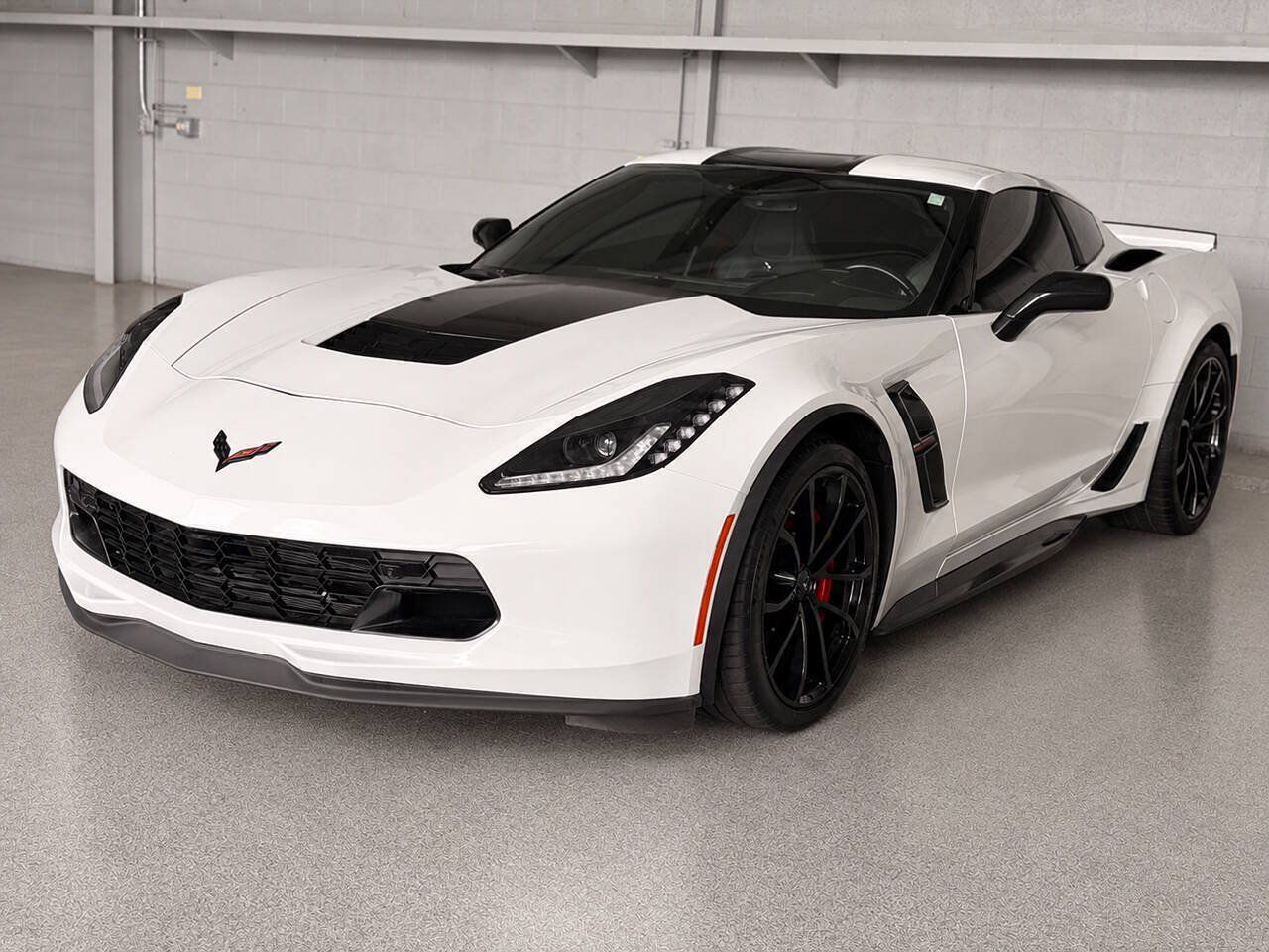 Used 2017 Chevrolet Corvette Grand Sport RWD image 4
