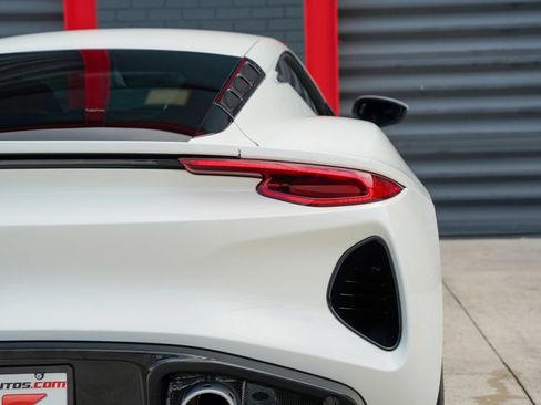 Used 2025 Lotus Emira RWD image 20