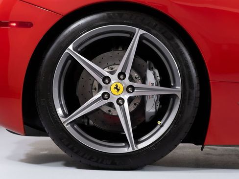 Used 2013 Ferrari 458 Italia Coupe image 19