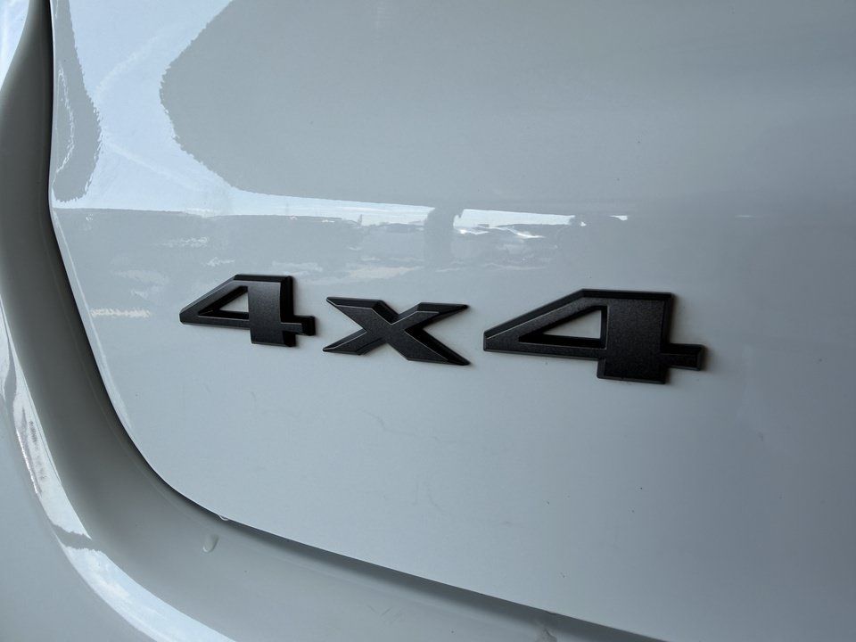 Used 2024 Jeep Compass Trailhawk AWD/4WD image 28