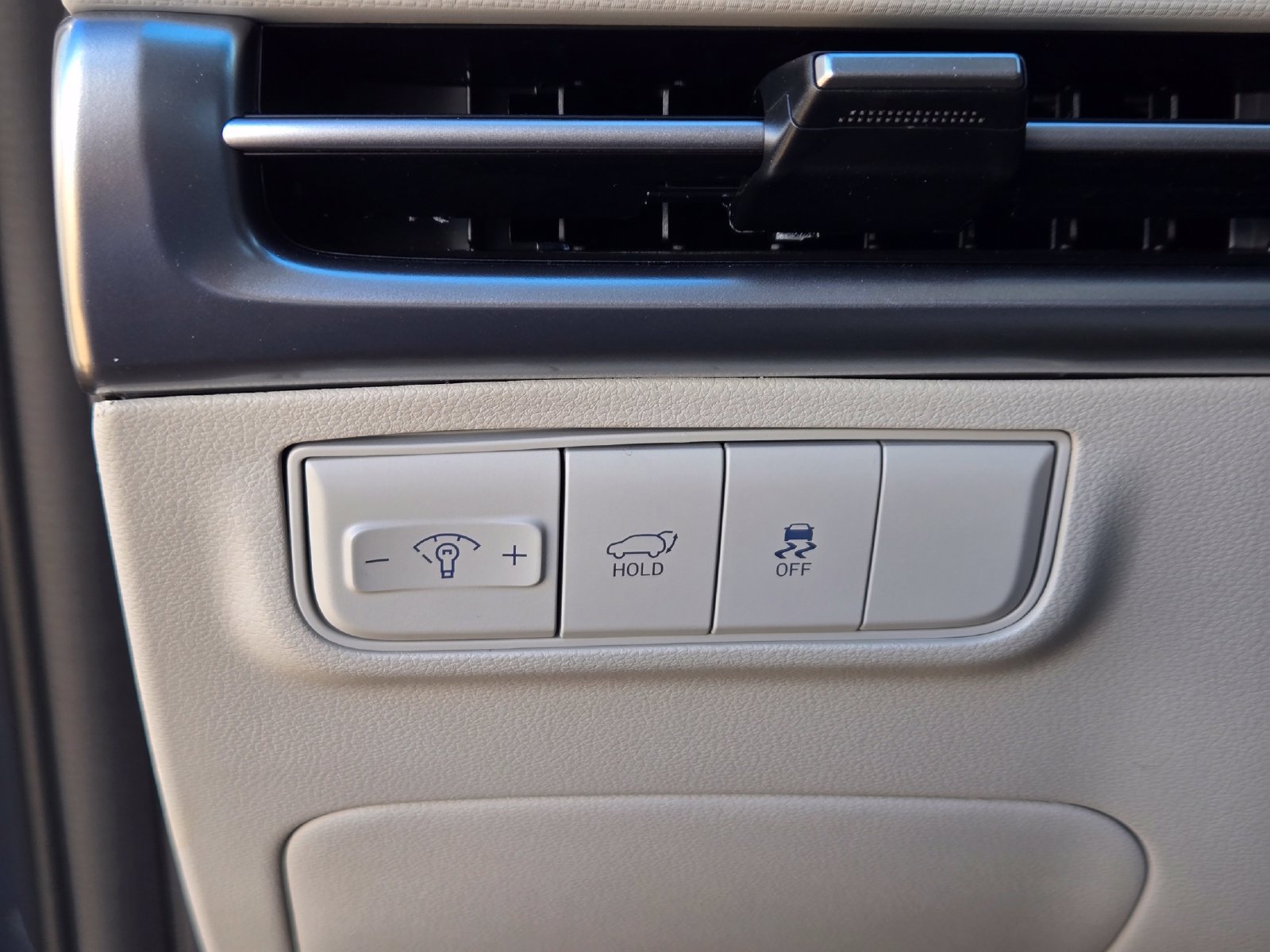 New 2026 Hyundai Tucson SEL Plus FWD image 16