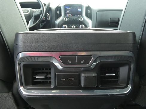 Certified 2020 GMC Sierra 2500 SLT w/ Technology Package AWD/4WD image 20