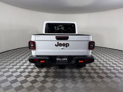 Certified 2025 Jeep Gladiator Mojave AWD/4WD image 8