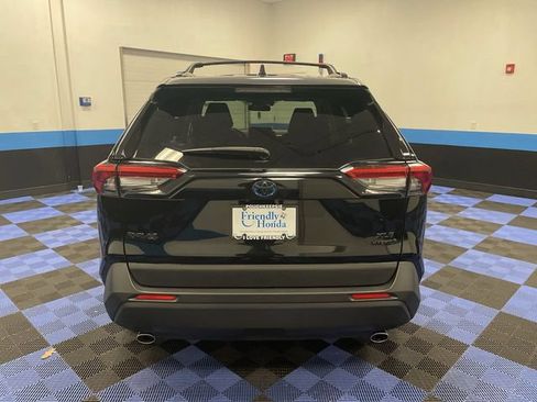 Used 2023 Toyota RAV4 XLE w/ XLE Grade Weather Package AWD/4WD image 22
