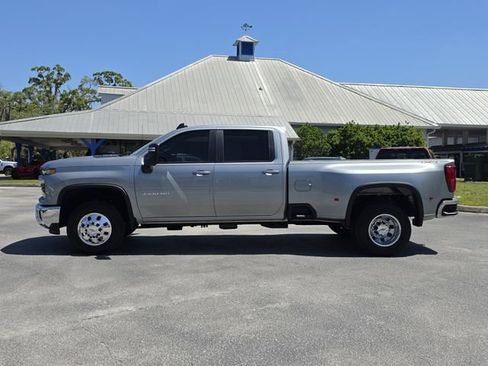 New 2026 Chevrolet Silverado 3500 LT AWD/4WD image 2