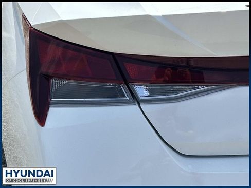 New 2026 Hyundai Elantra SE FWD image 12