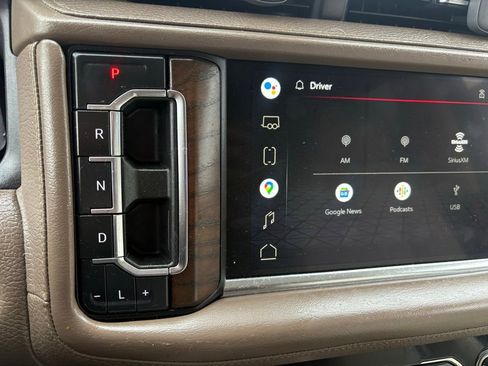 Used 2022 GMC Yukon XL Denali RWD image 25