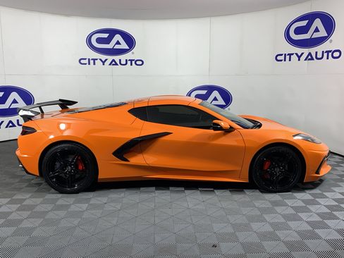 Used 2022 Chevrolet Corvette Stingray Coupe w/ 1LT RWD image 2