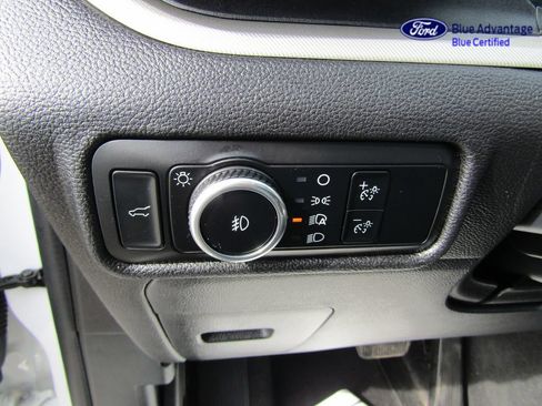 Certified 2023 Ford Explorer XLT w/ Equipment Group 202A AWD/4WD image 33