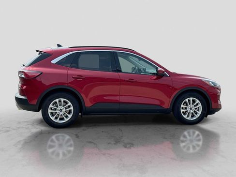 Certified 2020 Ford Escape SE FWD image 7