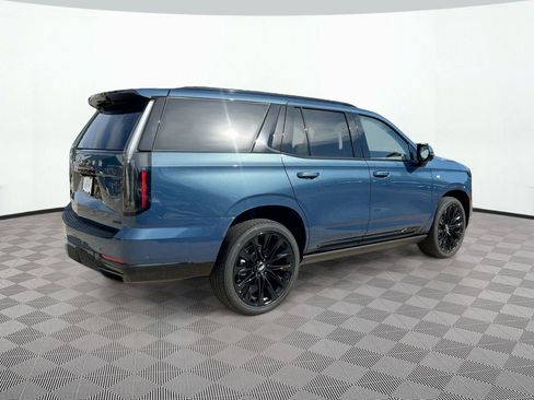 New 2025 Cadillac Escalade Sport Platinum w/ LPO, ONYX Package image 5