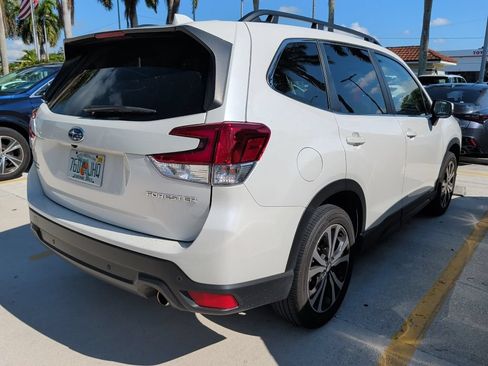 Used 2023 Subaru Forester Limited AWD/4WD image 7