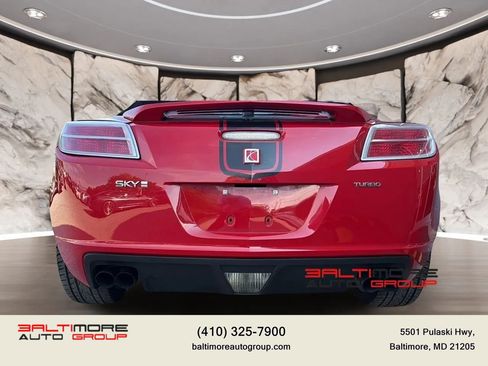 Used 2007 Saturn Sky Red Line RWD image 9