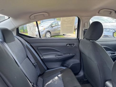 Used 2025 Nissan Versa SV FWD image 12