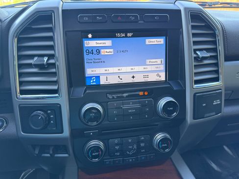 Used 2017 Ford F350 King Ranch w/ King Ranch Ultimate Package AWD/4WD image 21