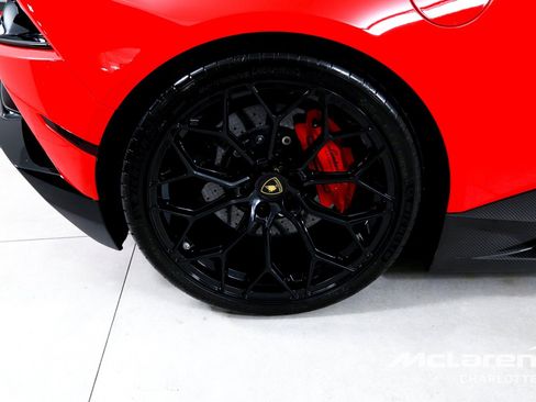 Used 2020 Lamborghini Huracan EVO AWD/4WD image 26