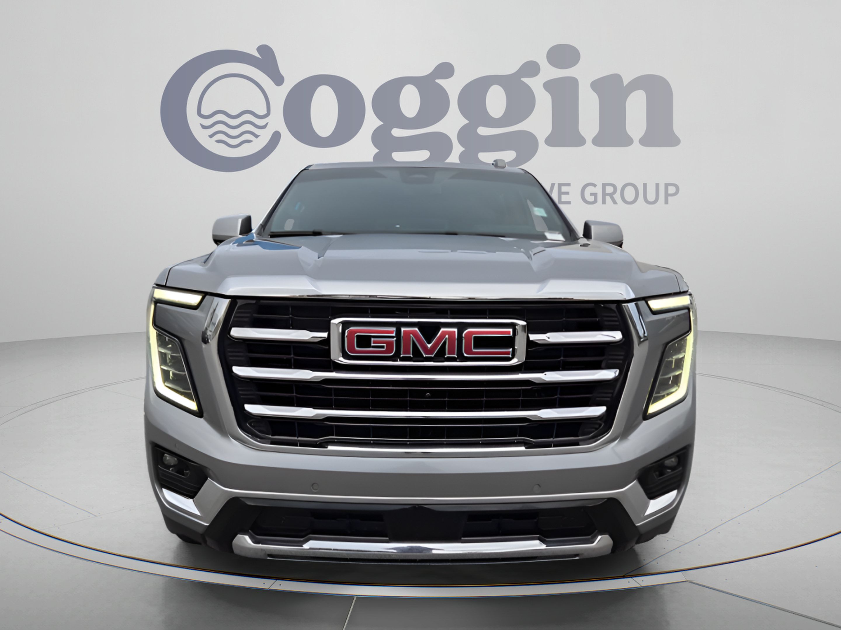 Used 2025 GMC Yukon XL Elevation AWD/4WD image 8