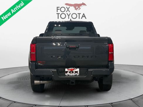Used 2026 Toyota Tacoma SR5 RWD image 5