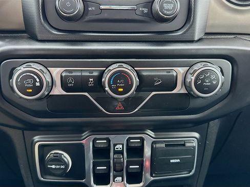 Used 2020 Jeep Wrangler Unlimited Sport S AWD/4WD image 12