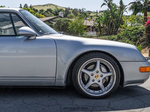 Used 1995 Porsche 911 Carrera 4 image 11