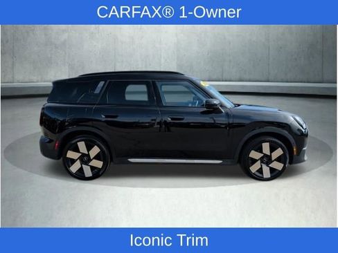 Used 2025 MINI Cooper Countryman S w/ Comfort Package Max image 8