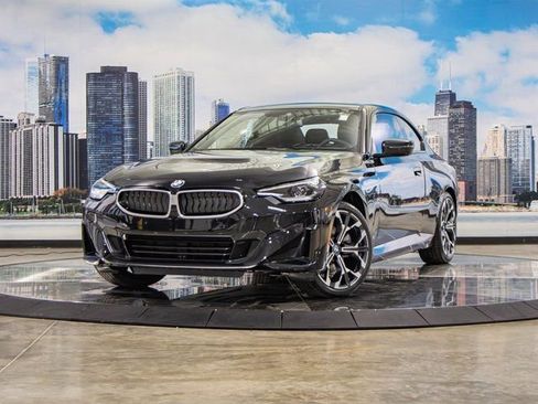 Used 2025 BMW 230i xDrive Coupe w/ Convenience Package image 2