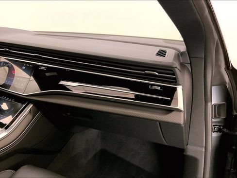 Used 2024 Audi SQ8 Premium Plus AWD/4WD image 23